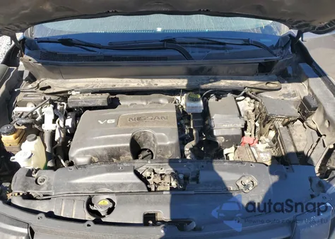 2017 Nissan Pathfinder S z USA, uszkodzony, nr VIN 5N1DR2MN8HC633330